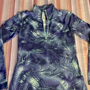 Women’s Large Nike Dri-Fit Pullover